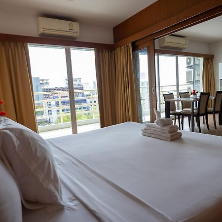 Vtsix At View Talay 6 Hotell Pattaya Exteriör bild