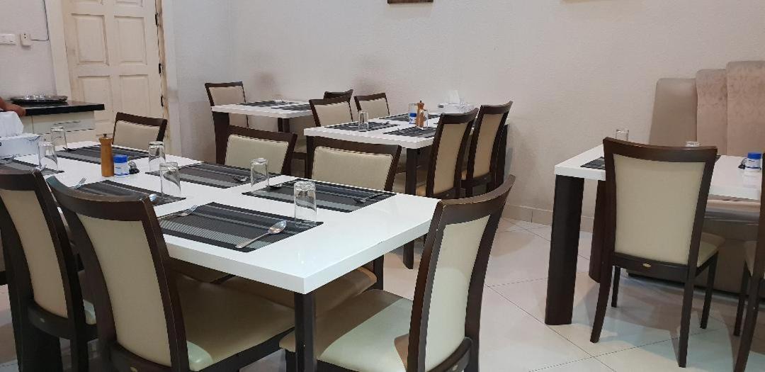 Vtsix At View Talay 6 Hotell Pattaya Exteriör bild